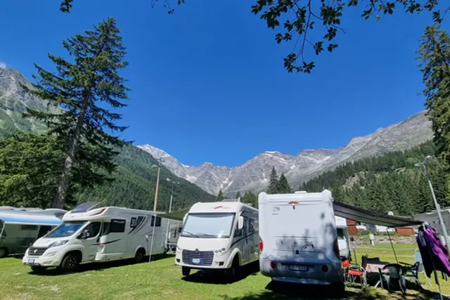 Area Sosta Camper Macugnaga