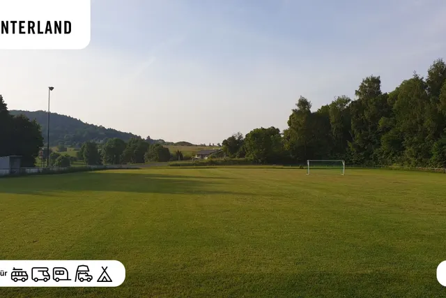 Wohnmobilstellplatz am Sportgelände Feldkahl