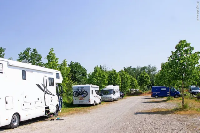 Wohnmobil Stellplatz am Festplatz/Woffenbacher Straße