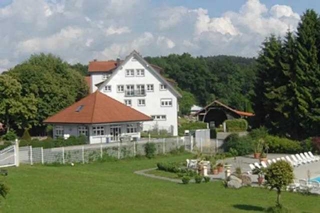 Gutshof Camping Badhütten