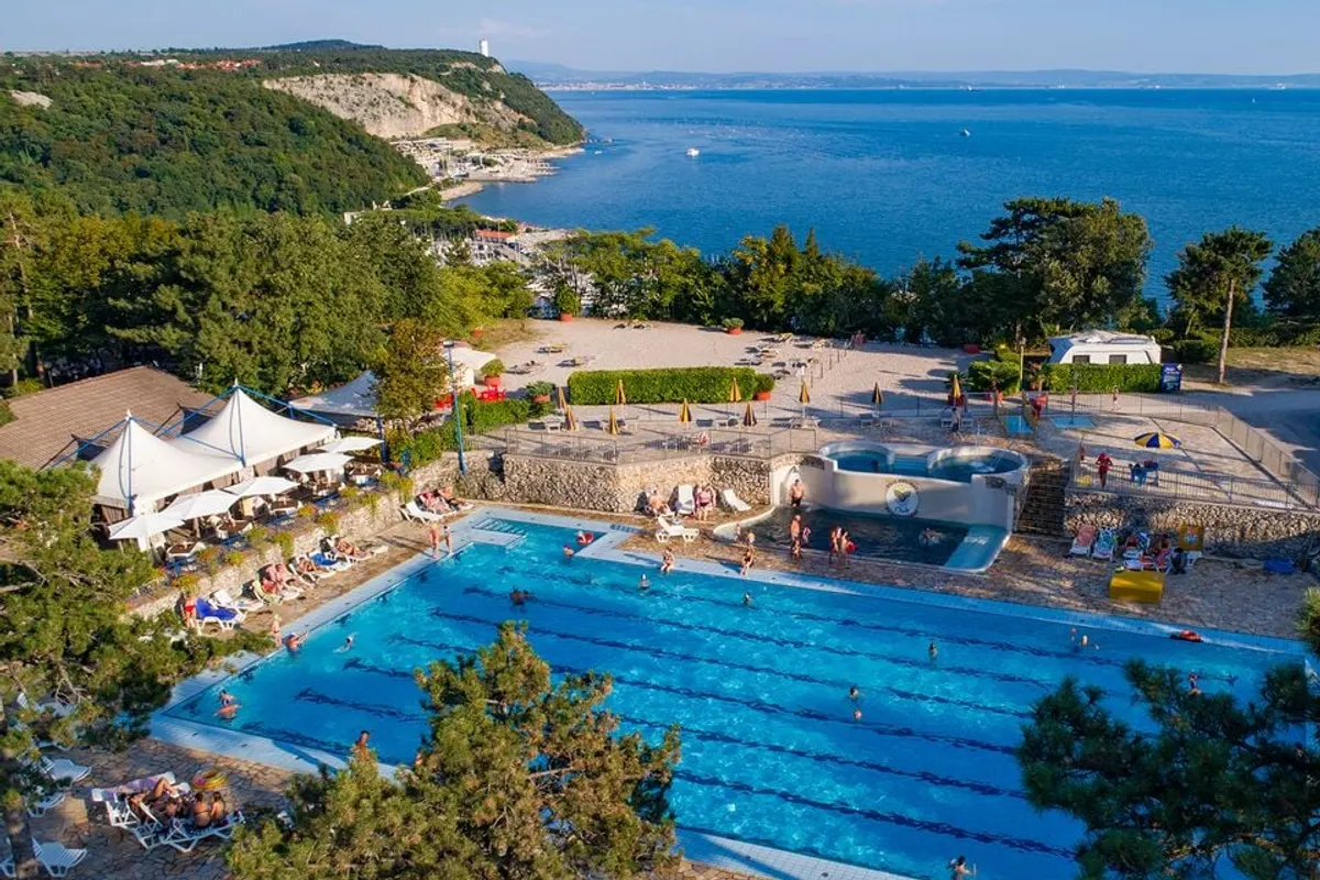 Camping Mare Pineta