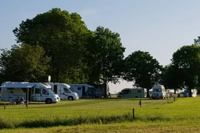 Camperplaats Westerwijtwerd