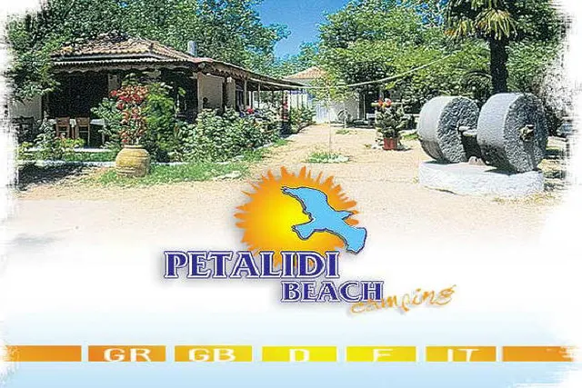 Camping Petalídi Beach
