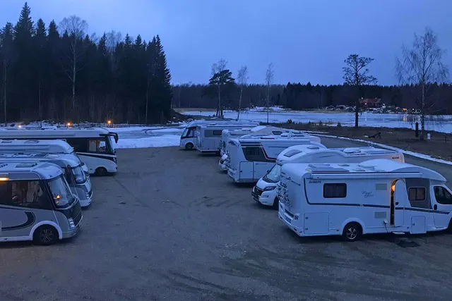 Axmarbrygga